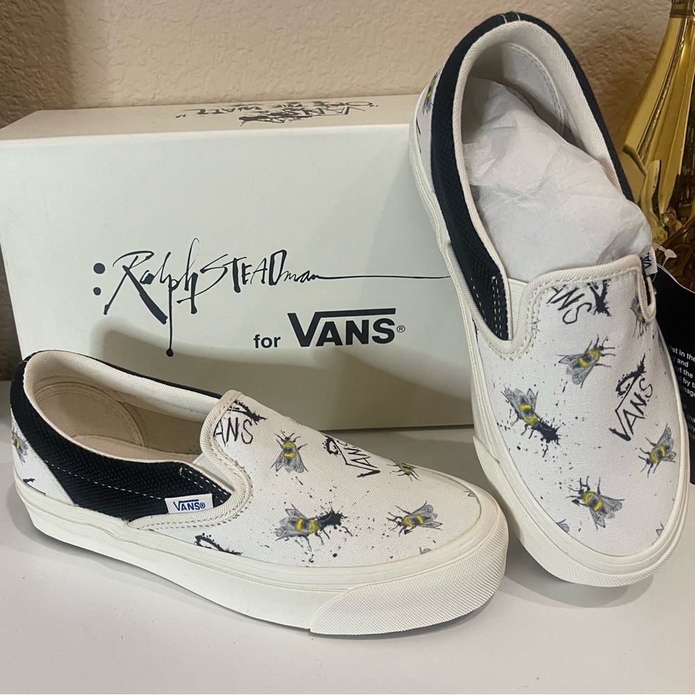 Vans Vault x Ralph Steadman Bee OG Slip-On LX Sneakers Black White VN0A3AV7VQR - Picture 3 of 11